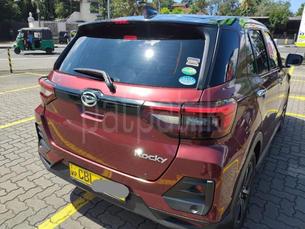 Advertisement image 6