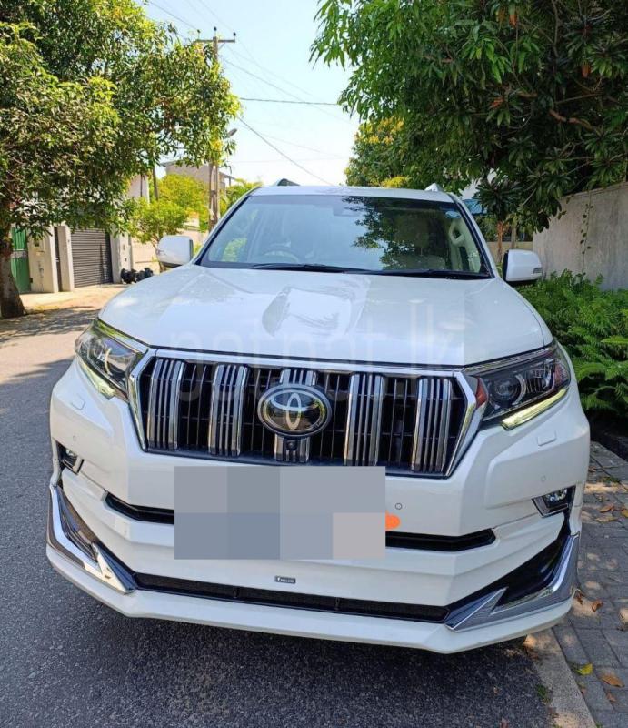 Toyota Land Cruiser Prado 2017 - Used SUV sale in Sri Lanka - patpat.lk