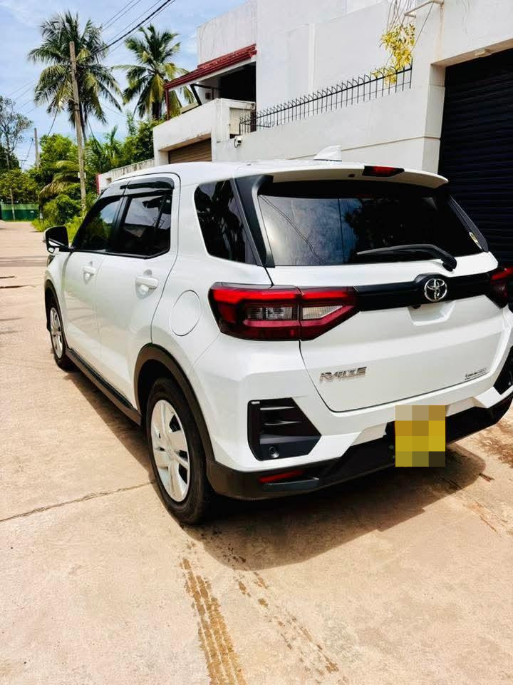 Toyota Raize 2023 - பயன்படுத்தப்பட்டது SUV sale in Sri Lanka - patpat.lk