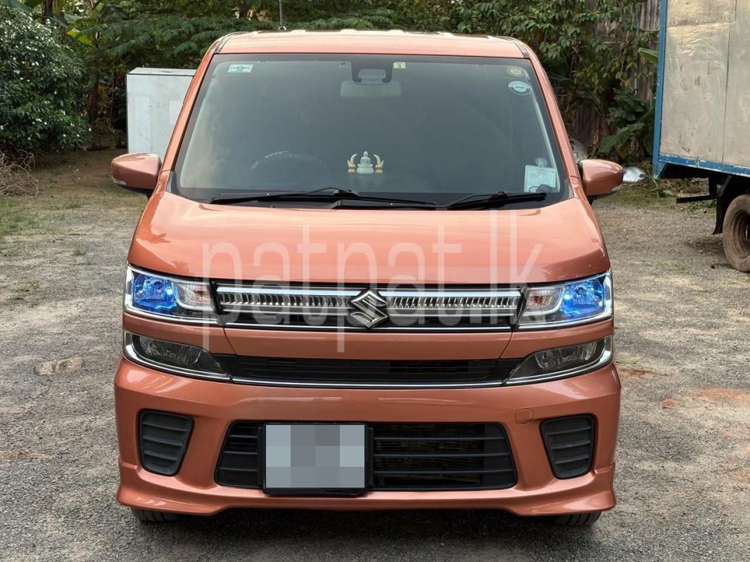 Suzuki Wagon R 2017 - භාවිතා කරන ලද කාර් sale in Sri Lanka - patpat.lk