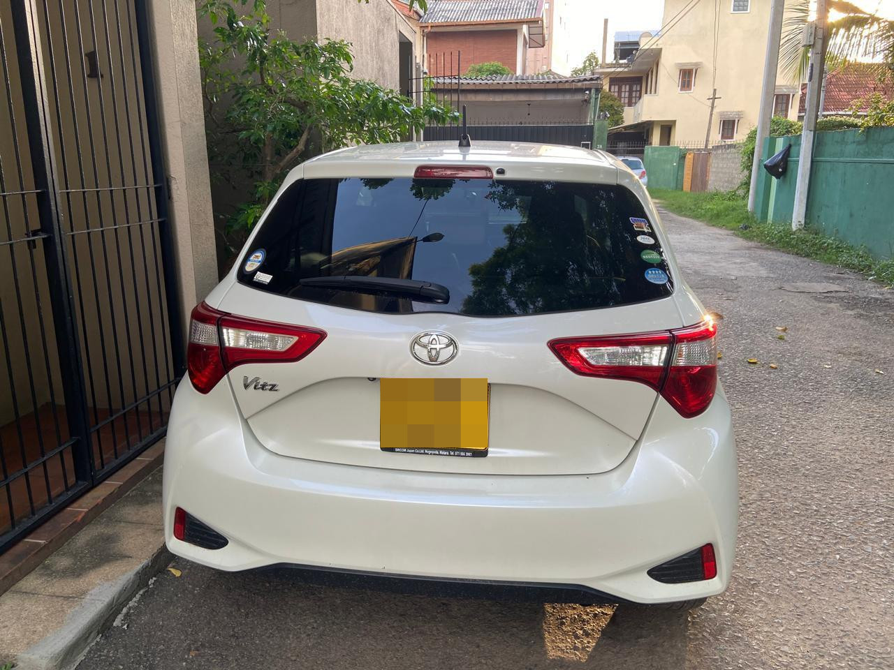 Toyota Vitz 2017 - Used Car sale in Sri Lanka - patpat.lk