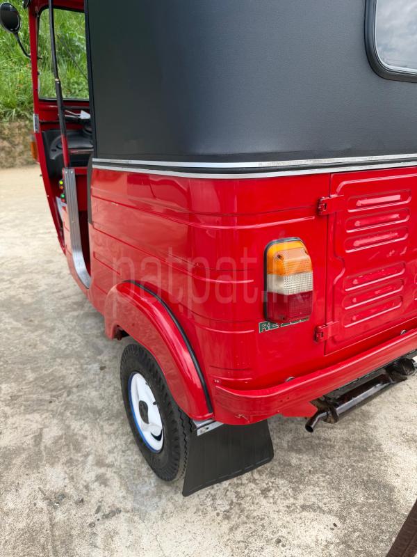 Bajaj 4 stroke 2011 - Used Three wheeler sale in Sri Lanka - patpat.lk