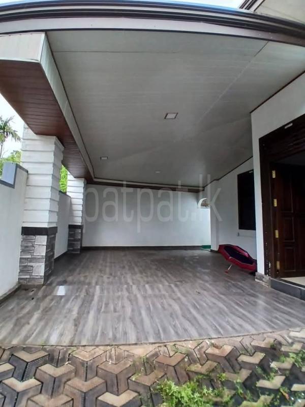 House for Sale in Ganemulla ads-image-1