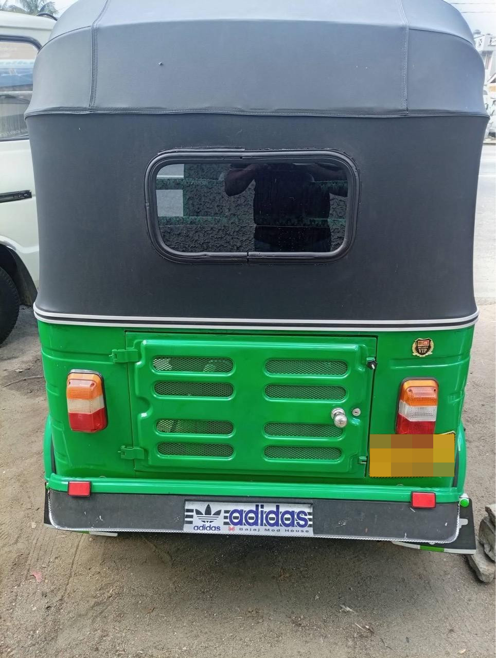 Bajaj Three Wheel 2006 - Used Three wheeler sale in Sri Lanka - patpat.lk