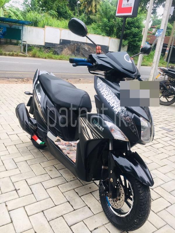 Yamaha Ray ZR 2017 - பயன்படுத்தப்பட்டது பைக் sale in Sri Lanka - patpat.lk