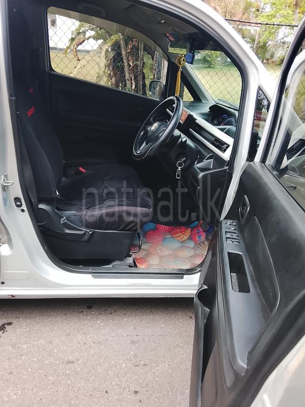 Suzuki Wagon R 2018 - பயன்படுத்தப்பட்டது கார் sale in Sri Lanka - patpat.lk