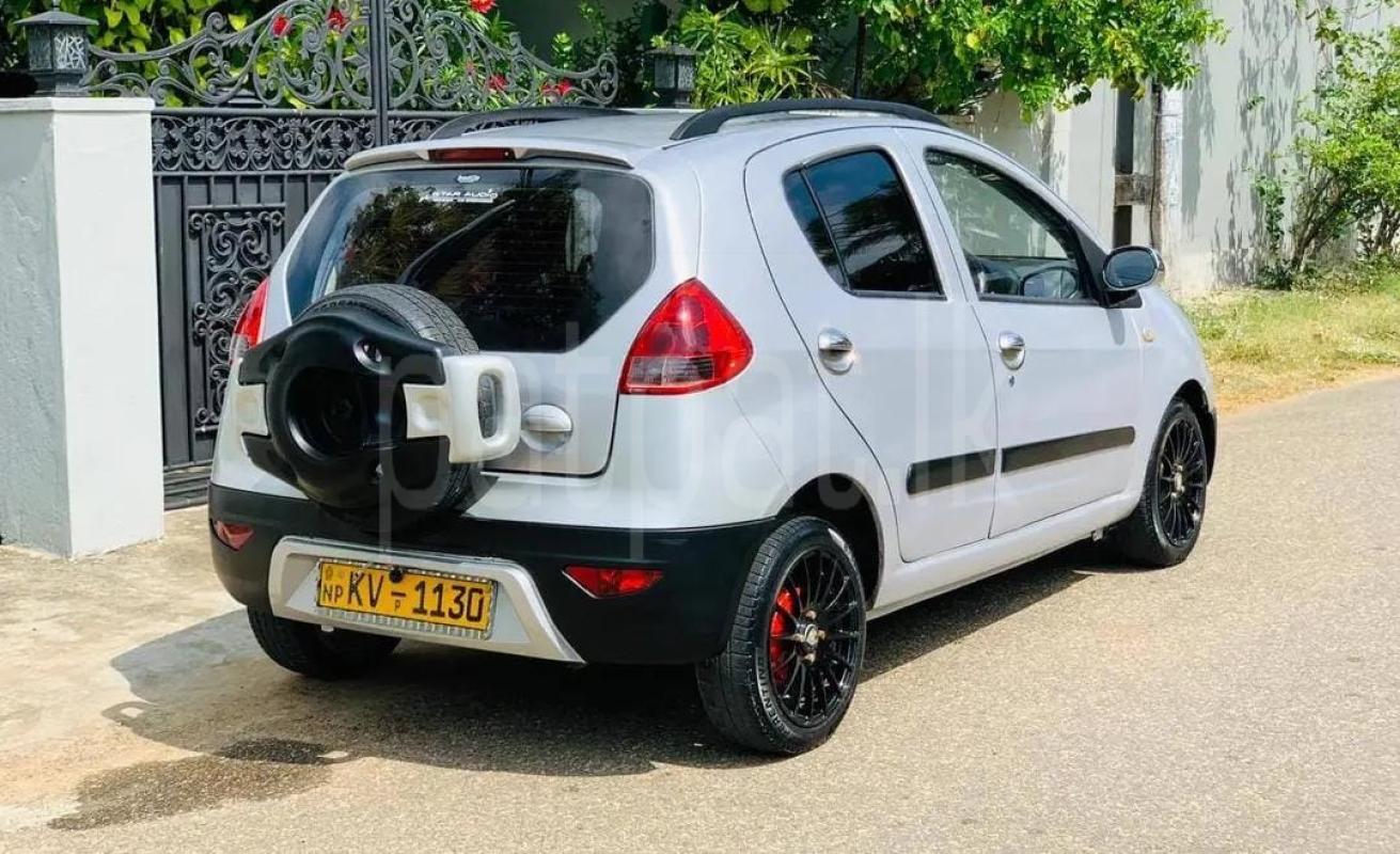 Advertisement image 3