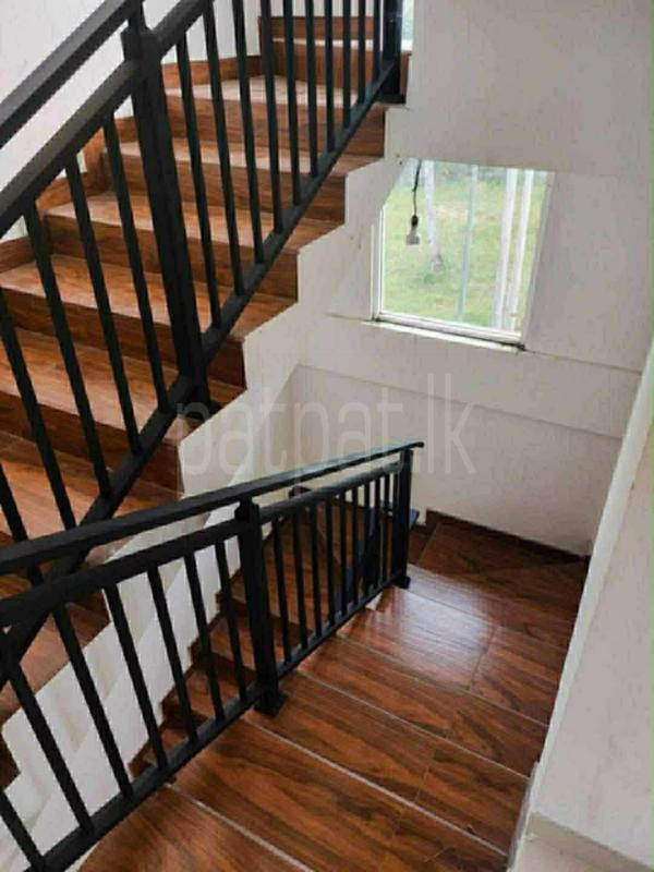 House for Sale in Athurugiriya