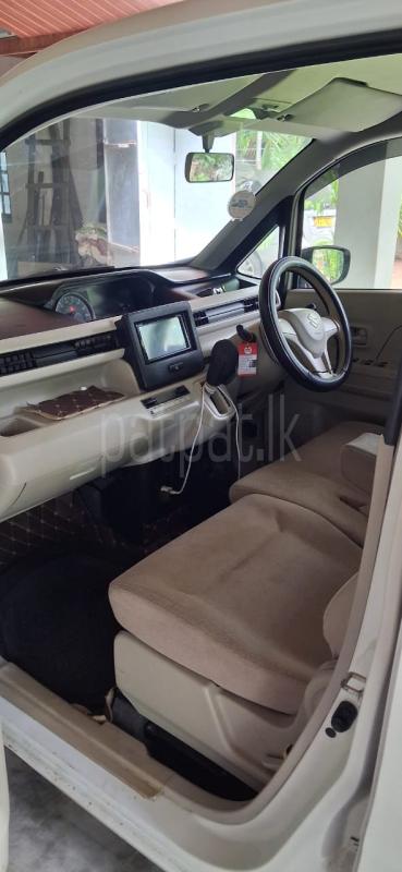 Advertisement image 5