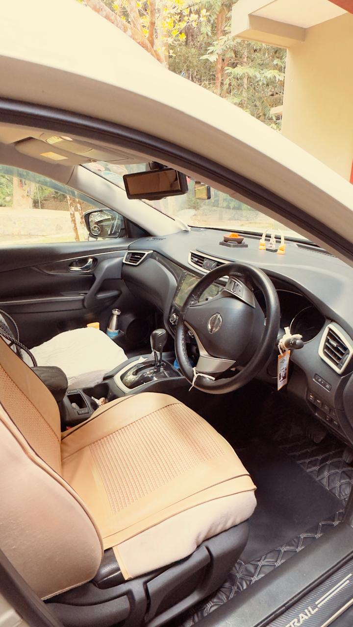 Nissan X Trail 2016 - பயன்படுத்தப்பட்டது SUV sale in Sri Lanka - patpat.lk