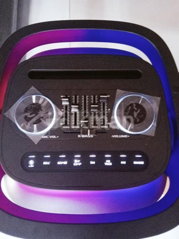 Advertisement image 4