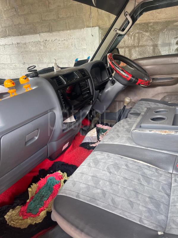 Mazda Bongo 2009 - භාවිතා කරන ලද වෑන් රථය sale in Sri Lanka - patpat.lk