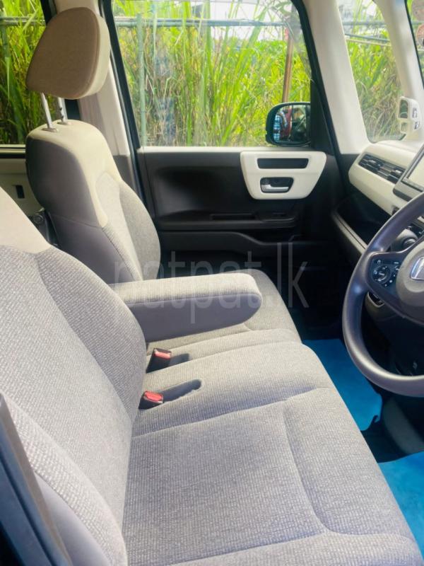 Advertisement image 6