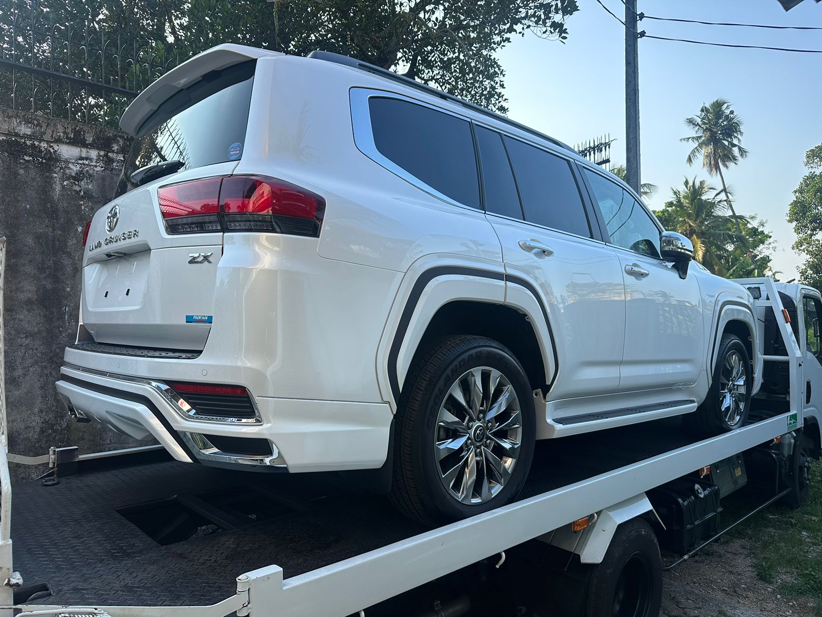 Toyota Land Cruiser 2024 - சான்றளிக்கப்பட்டது SUV sale in Sri Lanka - patpat.lk