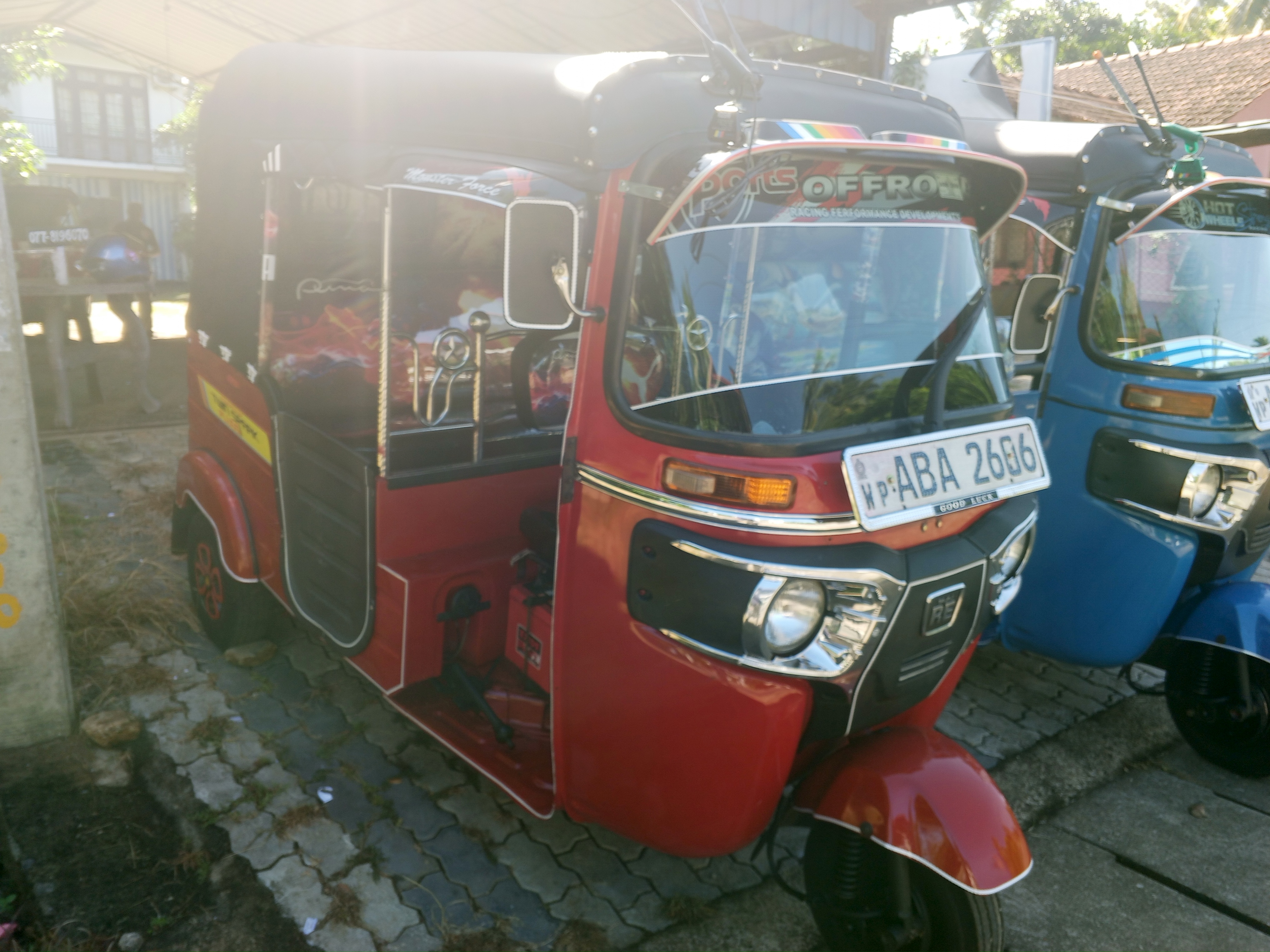 Bajaj Three Wheel 2015 - භාවිතා කරන ලද ත්‍රිරෝද රථය sale in Sri Lanka - patpat.lk