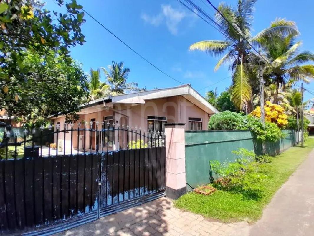 House for Sale in Wadduwa ads-image-1