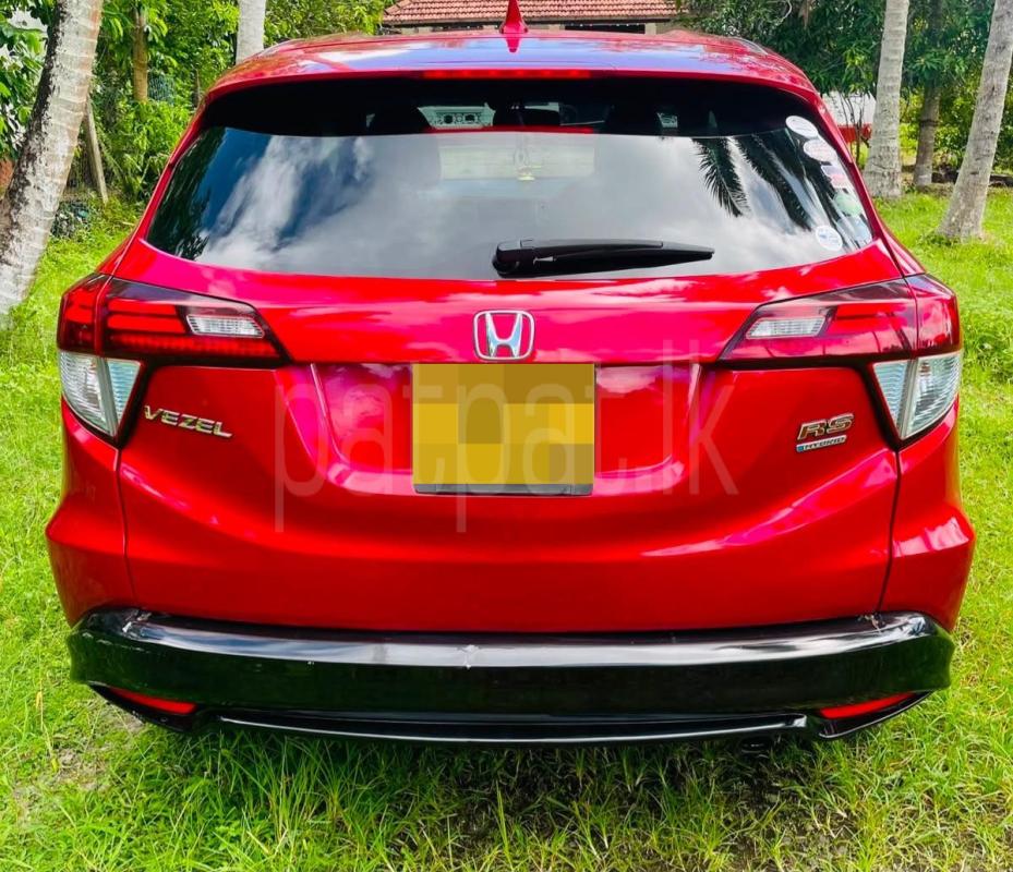 Honda Vezel 2017 - Used SUV sale in Sri Lanka - patpat.lk