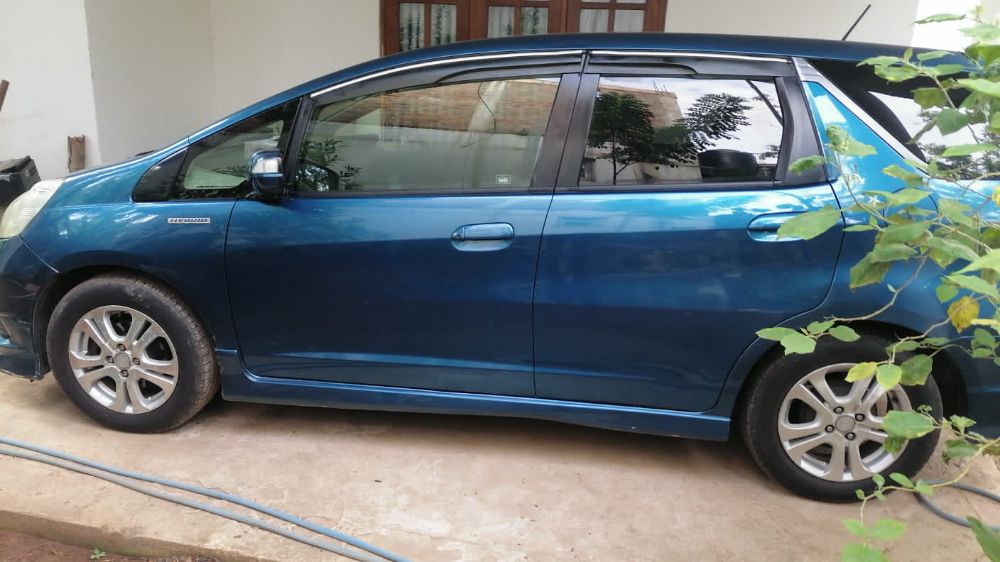 Honda Fit 2013 - பயன்படுத்தப்பட்டது கார் sale in Sri Lanka - patpat.lk