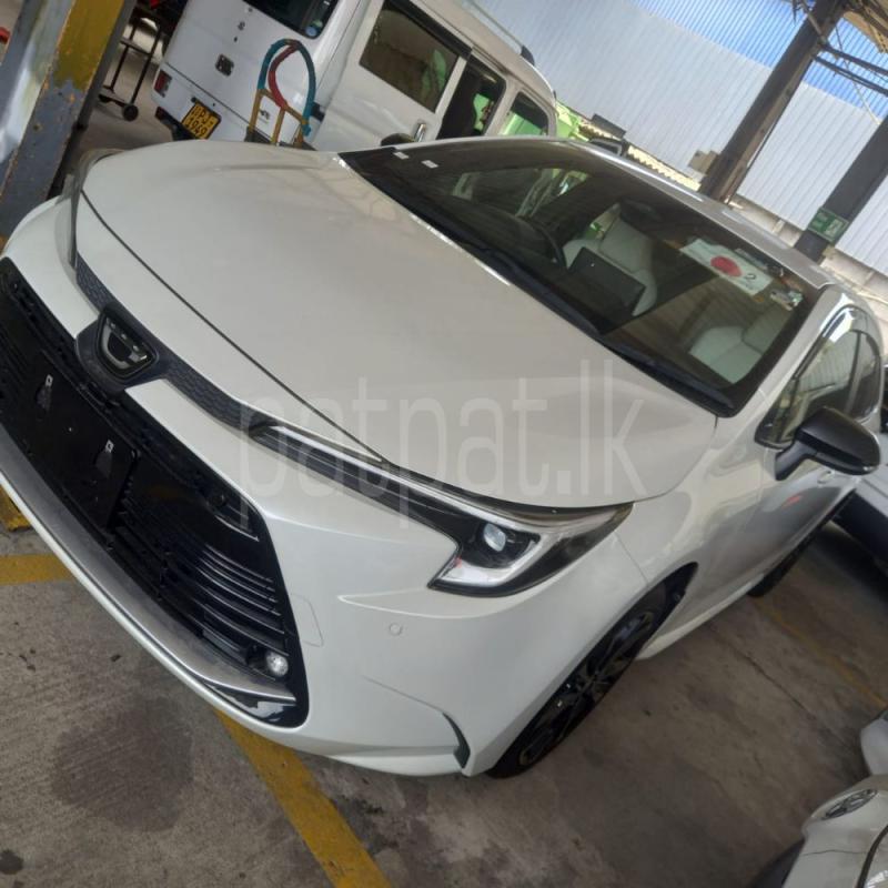 Toyota Corolla 2022 - භාවිතා කරන ලද කාර් sale in Sri Lanka - patpat.lk