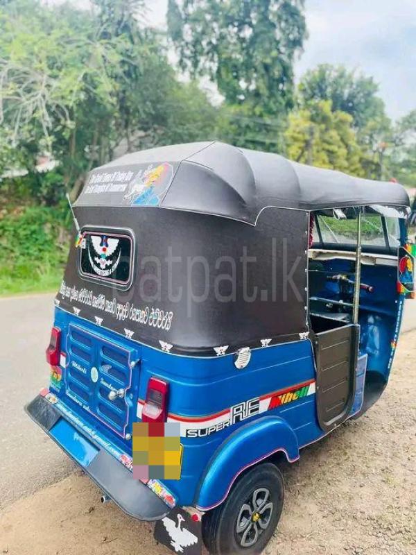 Advertisement image 3