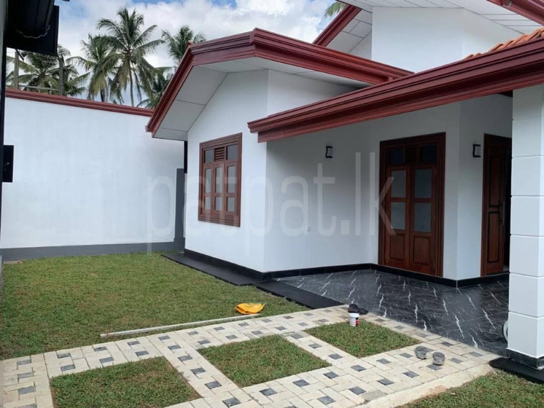House for Sale in Homagama ads-image-1