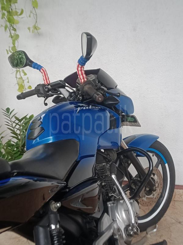Bajaj Pulsar 2014 - பயன்படுத்தப்பட்டது பைக் sale in Sri Lanka - patpat.lk