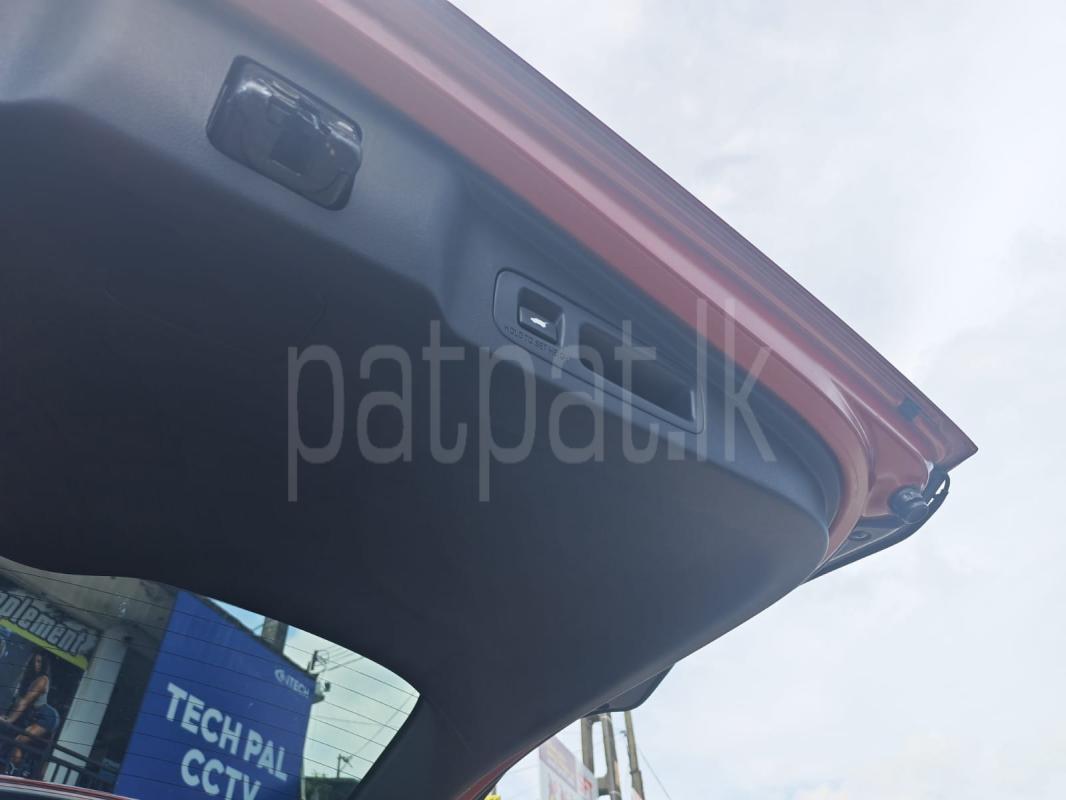 Honda CR V 2018 - பயன்படுத்தப்பட்டது SUV sale in Sri Lanka - patpat.lk