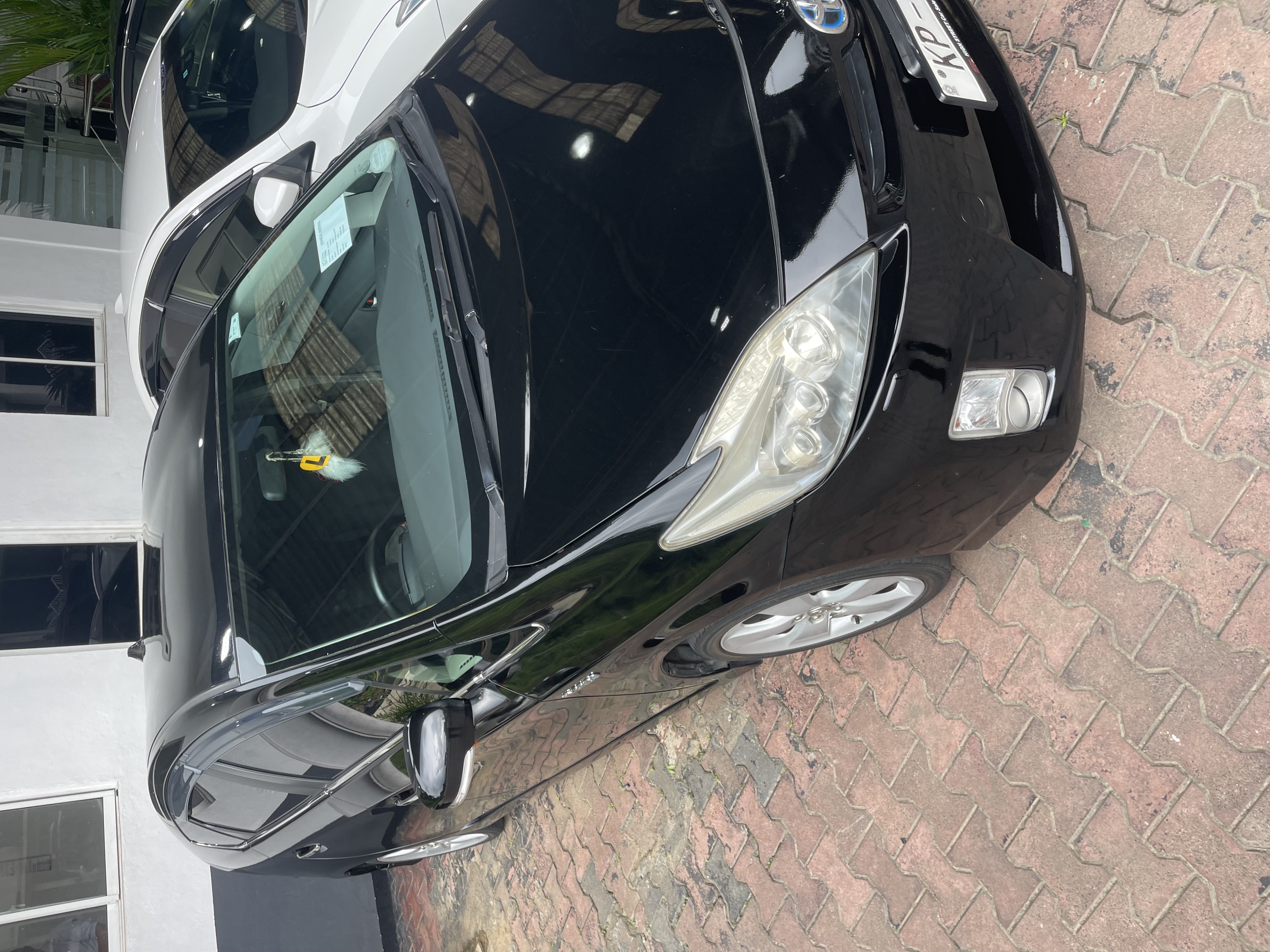 Toyota Prius 2010 - Used Car sale in Sri Lanka - patpat.lk