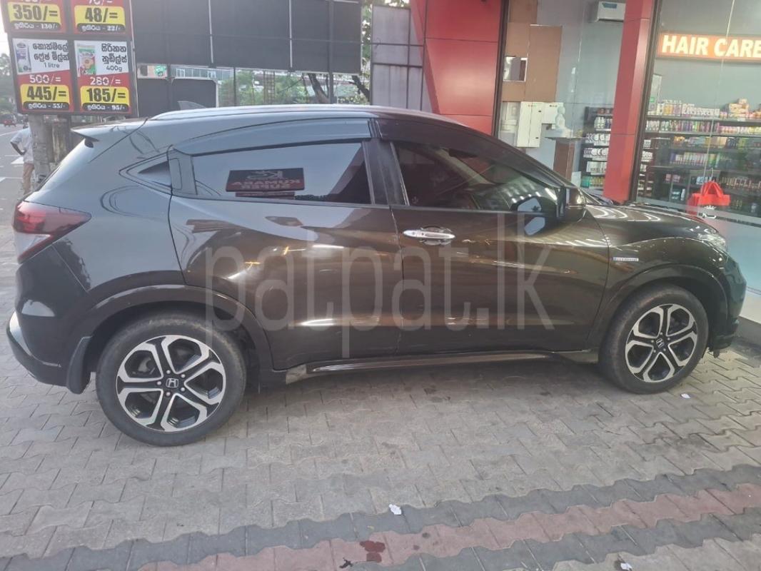 Advertisement image 6