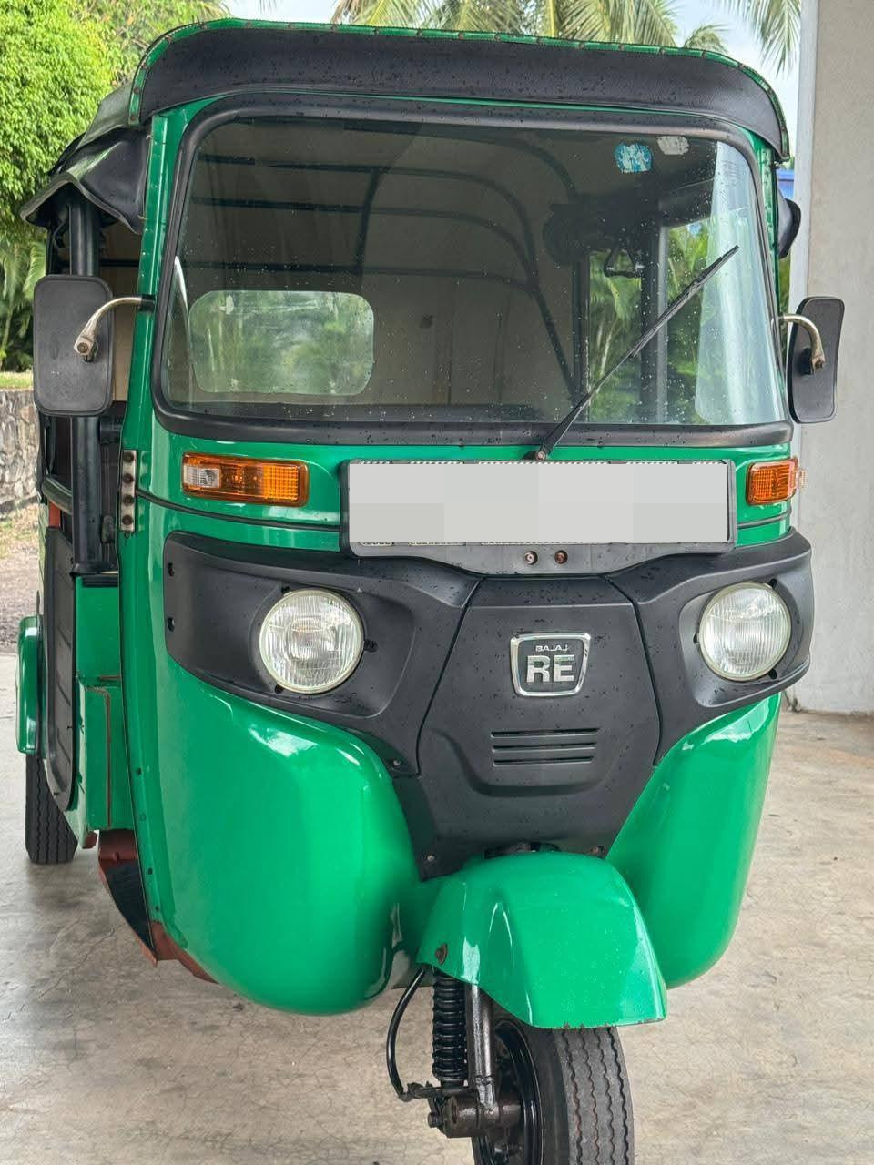 Bajaj Three Wheel 2017 - භාවිතා කරන ලද ත්‍රිරෝද රථය sale in Sri Lanka - patpat.lk