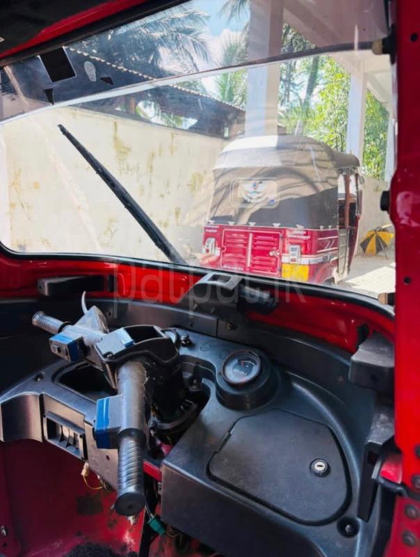 Advertisement image 6