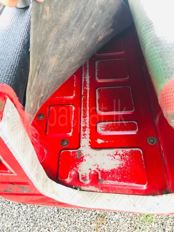 Advertisement image 6