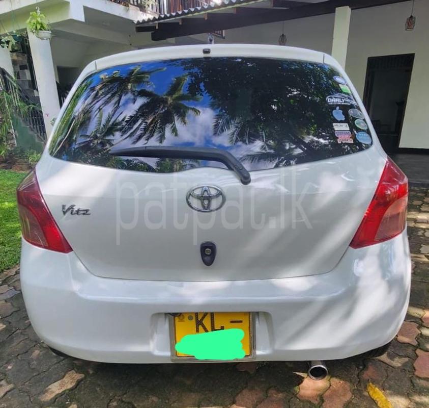 Toyota Vitz 2007 - பயன்படுத்தப்பட்டது கார் sale in Sri Lanka - patpat.lk