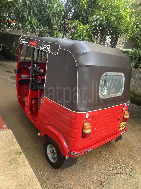 Bajaj 2 stroke 2006 - භාවිතා කරන ලද ත්‍රිරෝද රථය sale in Sri Lanka - patpat.lk