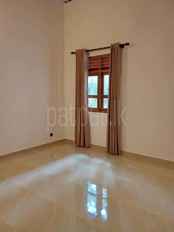 Room for Rent in Kadawatha