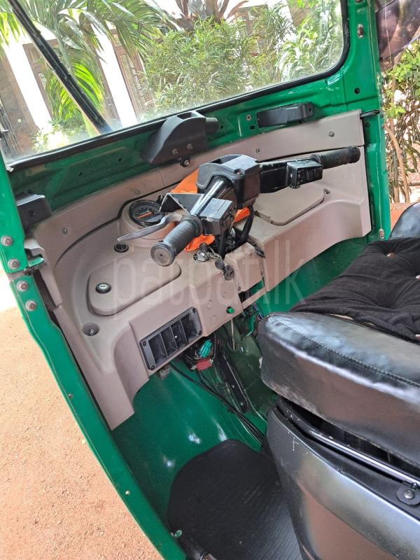 Advertisement image 6