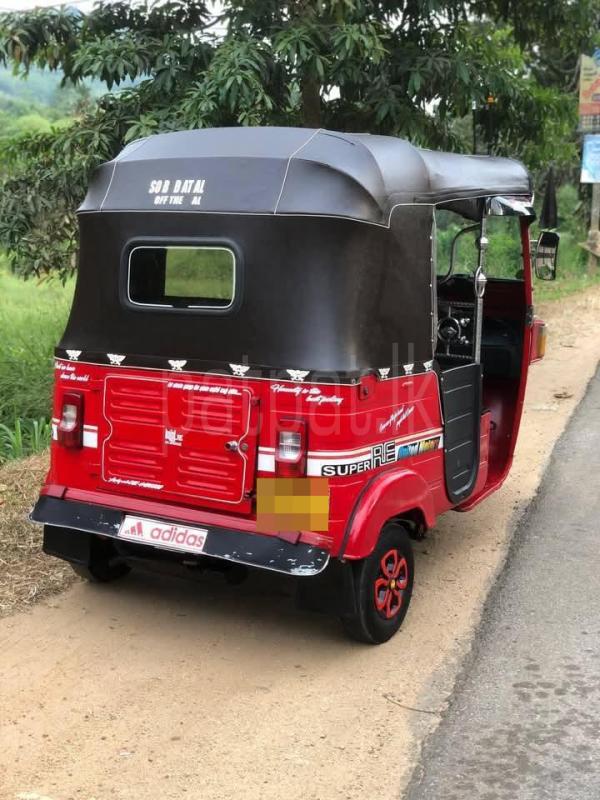 Bajaj Three Wheel 2011 - பயன்படுத்தப்பட்டது முச்சக்கர வண்டி sale in Sri Lanka - patpat.lk