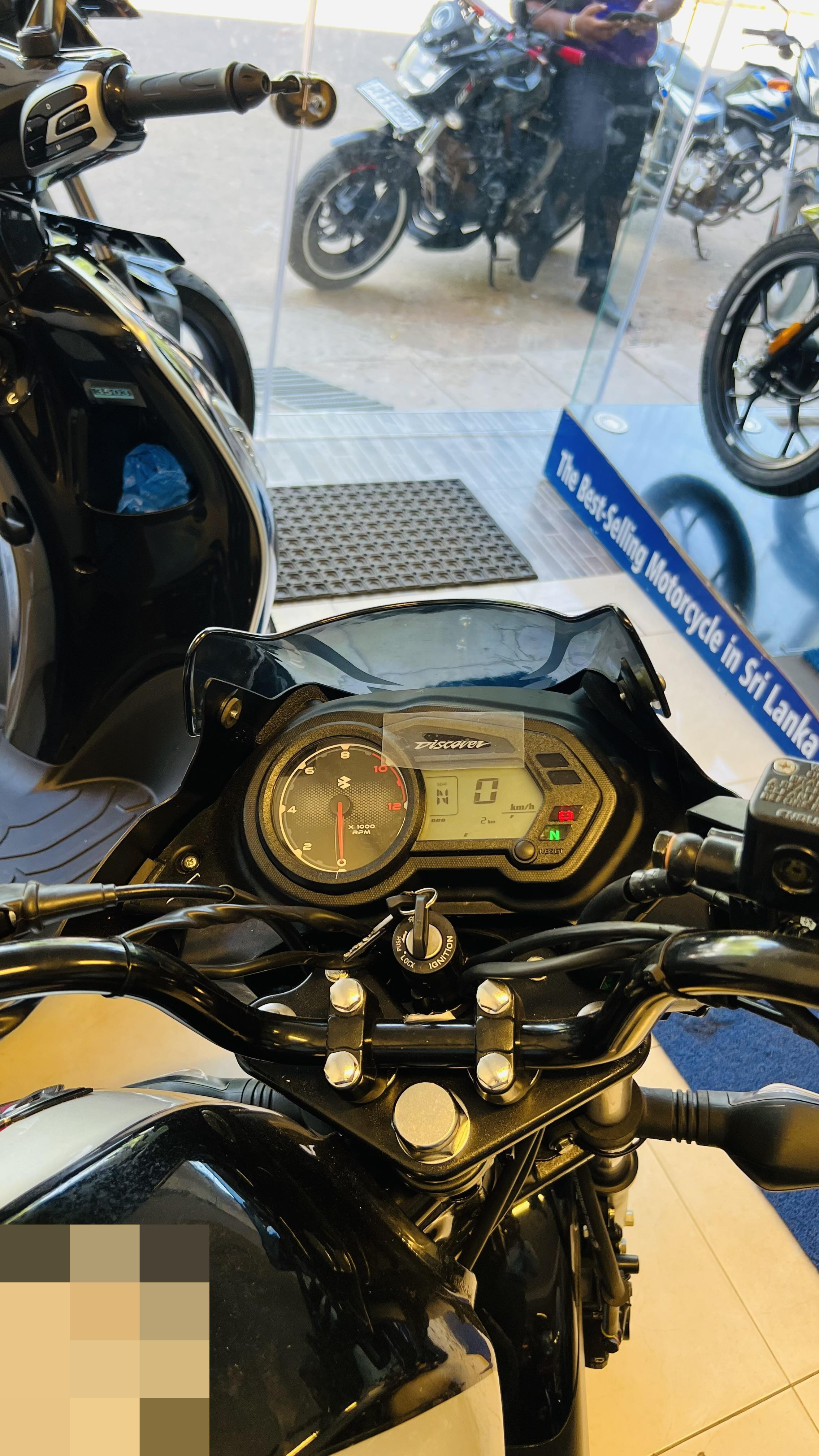 Bajaj Discover 2026 - Brand New Bike sale in Sri Lanka - patpat.lk