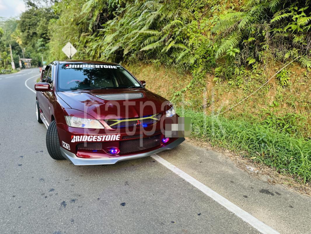 Advertisement image 6