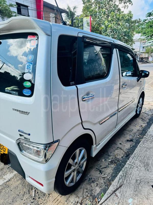 Advertisement image 6