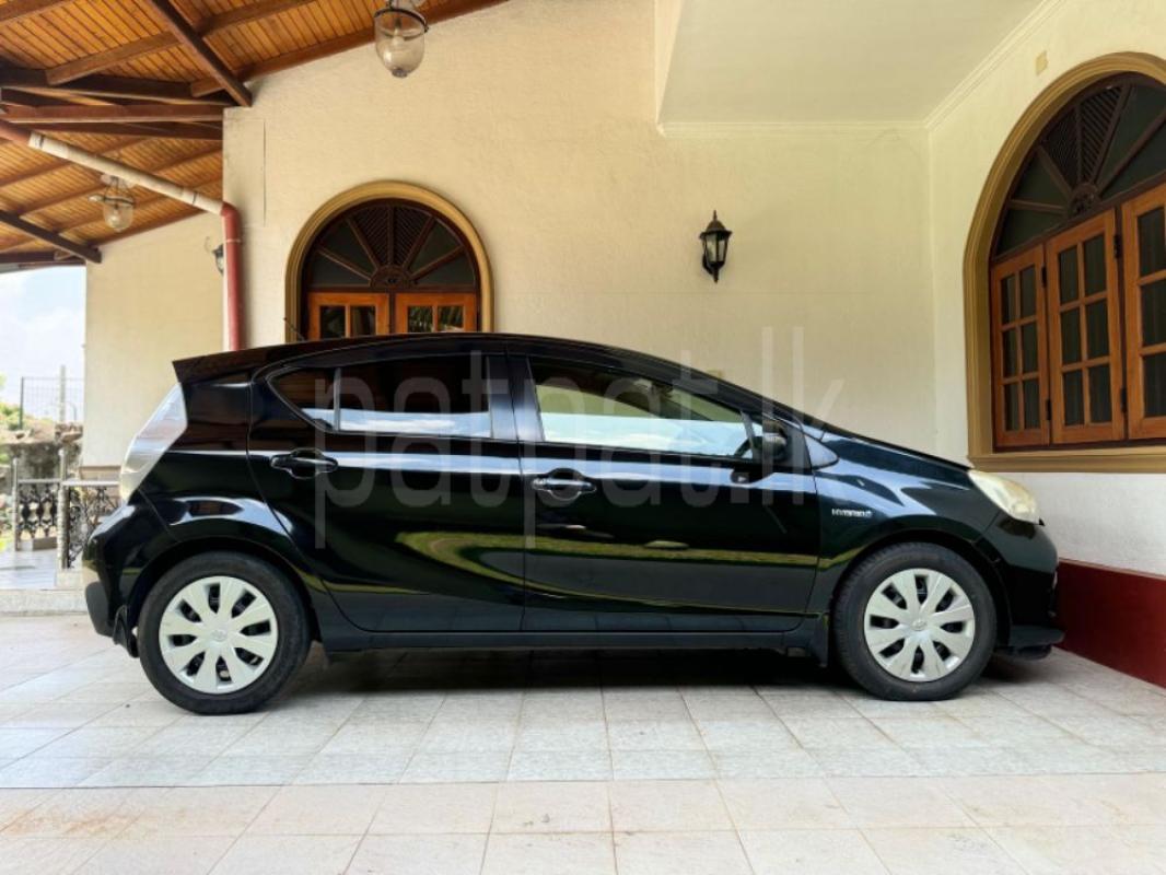Toyota Aqua 2013 - Reconditioned Car sale in Sri Lanka - patpat.lk