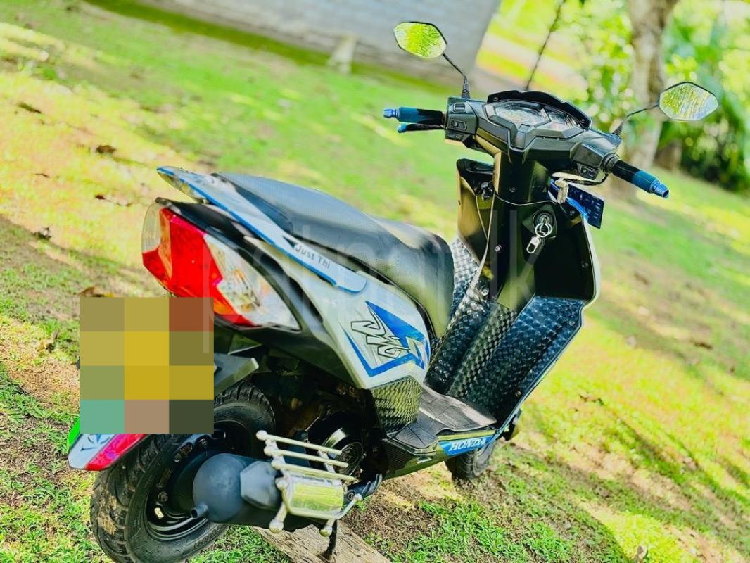 Advertisement image 3