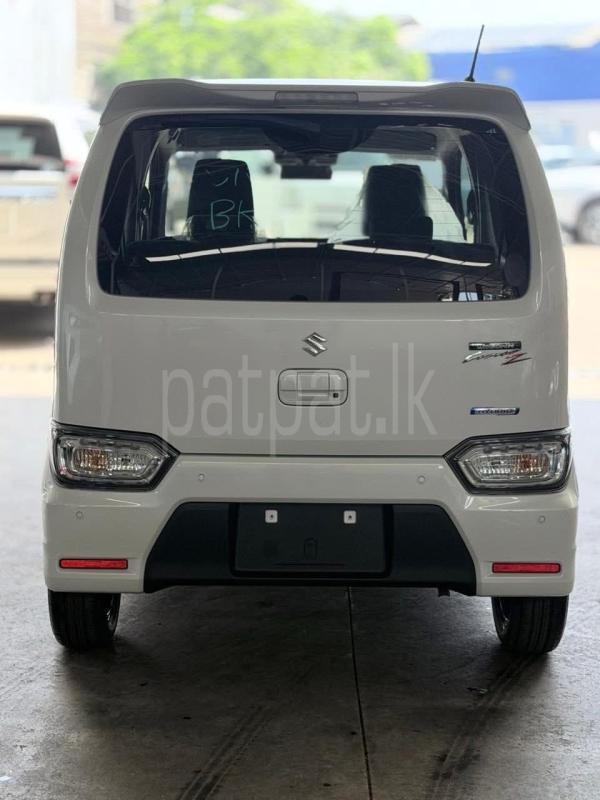 Advertisement image 4