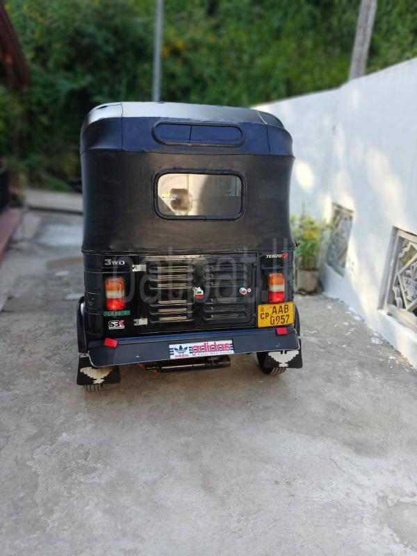 Bajaj Three Wheel 2012 - Used Three wheeler sale in Sri Lanka - patpat.lk