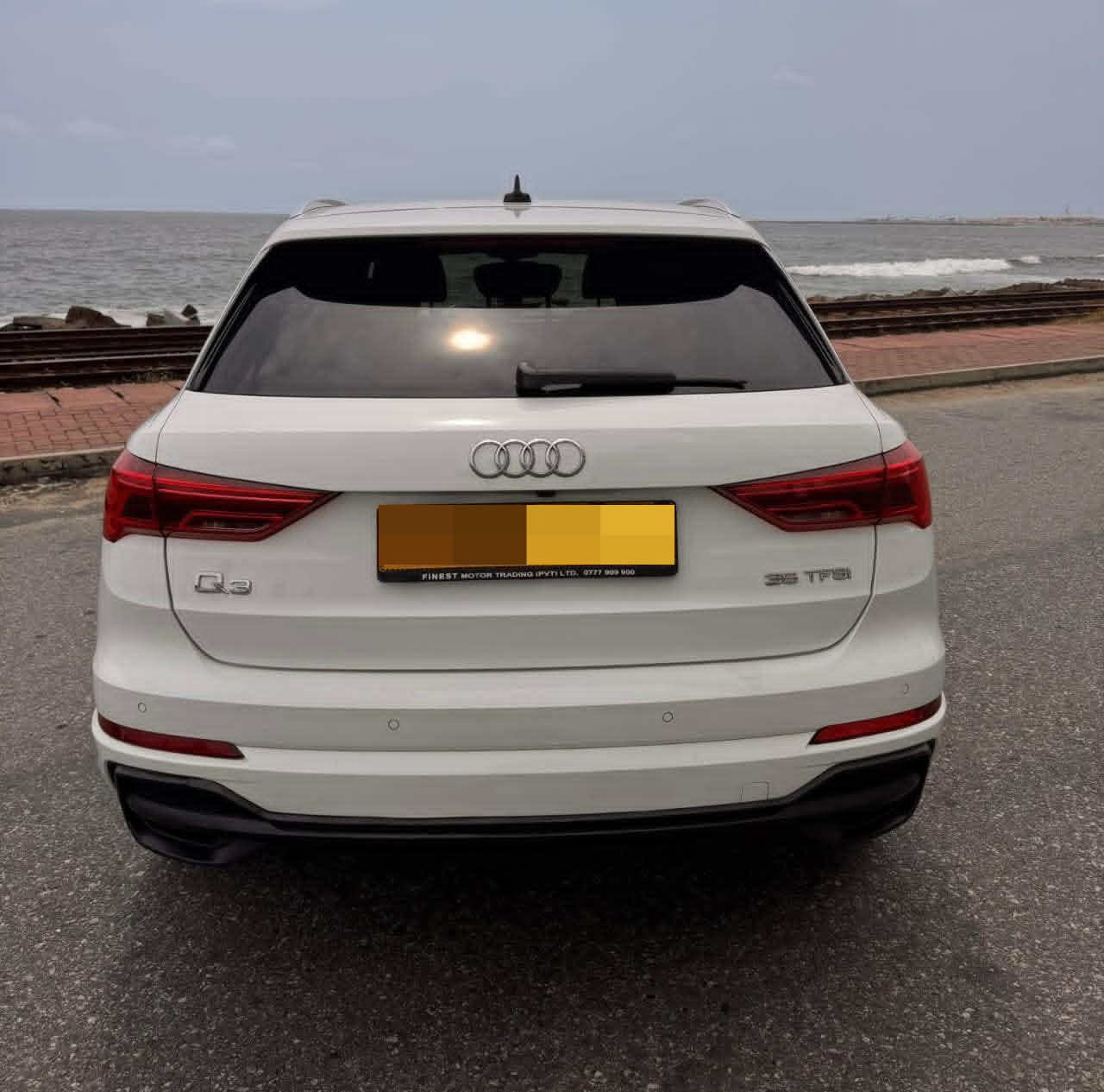 Audi Q3 2019 - Used SUV sale in Sri Lanka - patpat.lk