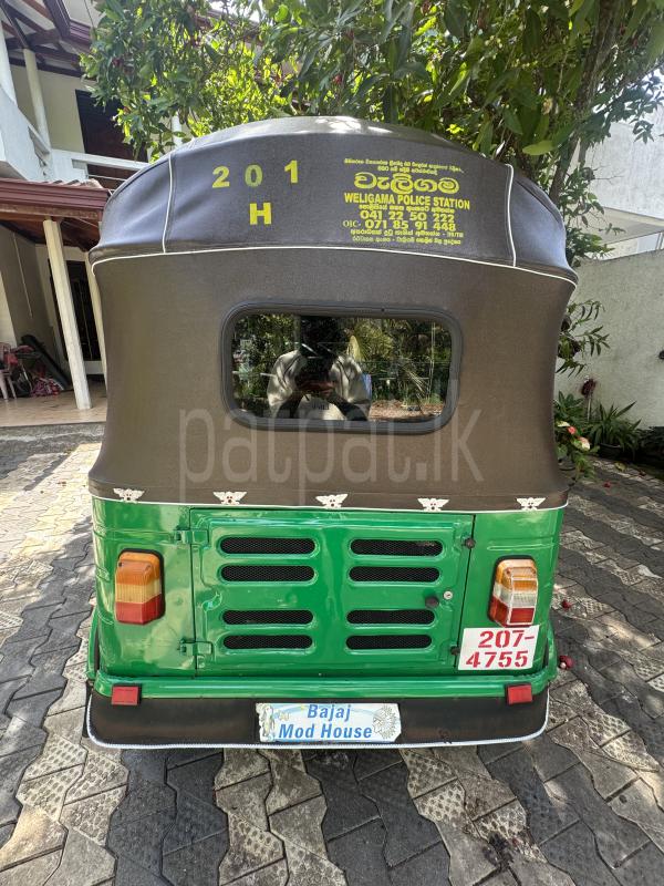 Bajaj Three Wheel 2000 - பயன்படுத்தப்பட்டது முச்சக்கர வண்டி sale in Sri Lanka - patpat.lk