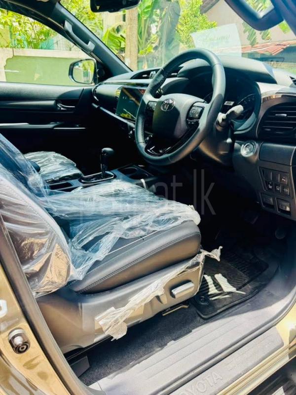 Advertisement image 6