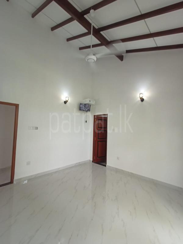 House for Sale in Piliyandala