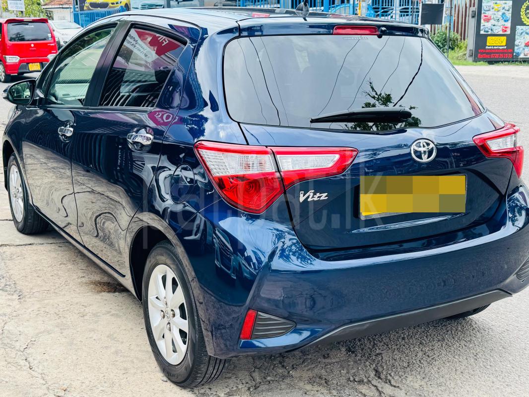 Toyota Vitz 2019 - பயன்படுத்தப்பட்டது கார் sale in Sri Lanka - patpat.lk
