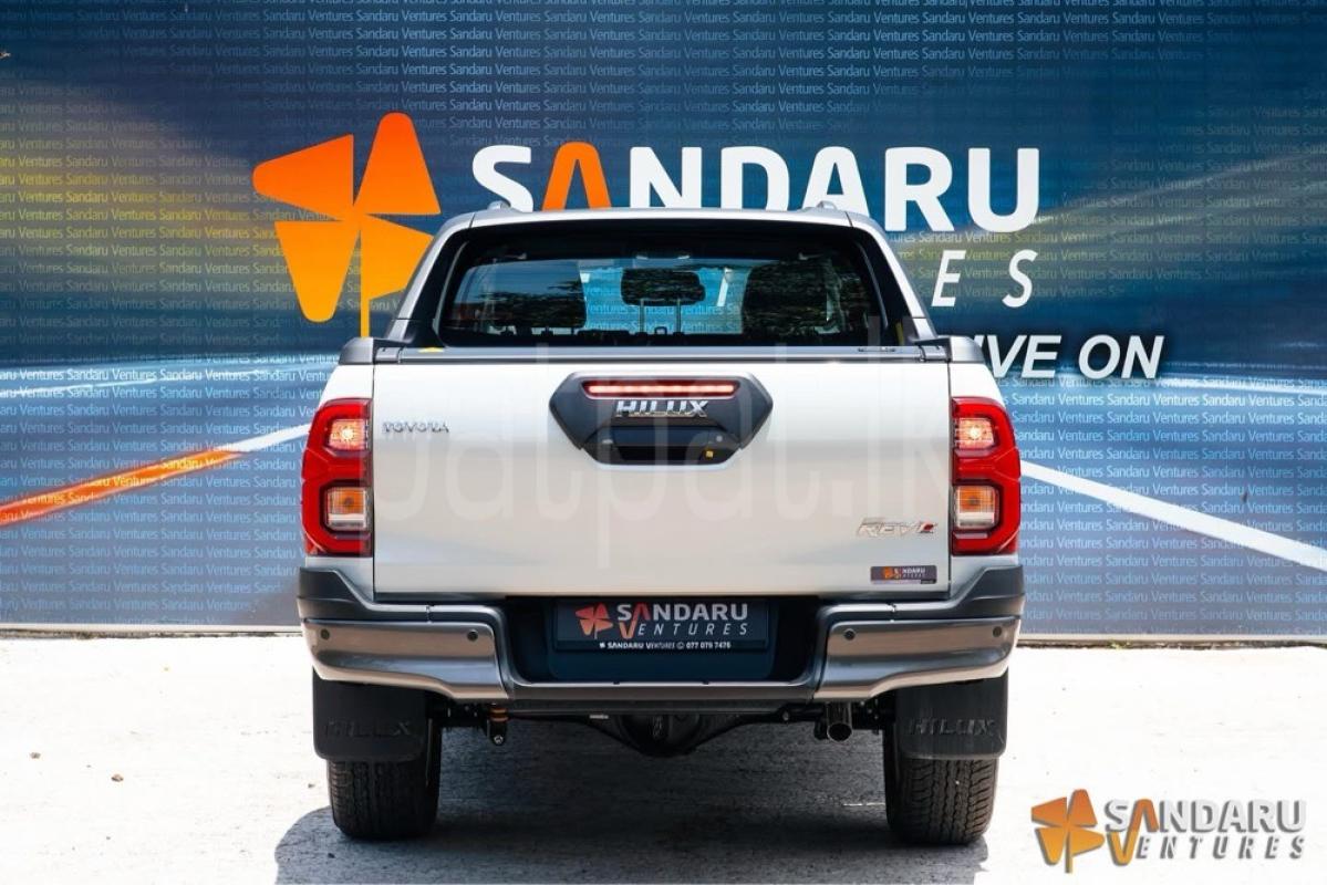 Advertisement image 5